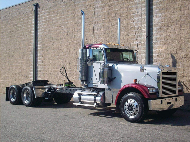 Обои картинки фото автомобили, freightliner
