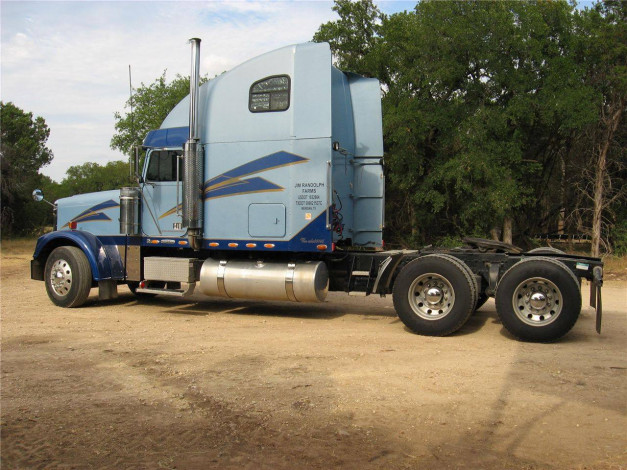 Обои картинки фото автомобили, freightliner