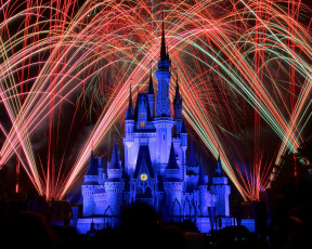 Картинка города диснейленд