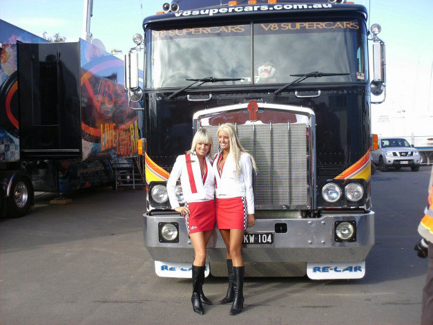 Обои картинки фото автомобили, авто, девушками