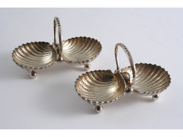 Обои картинки фото разное, посуда, столовые, приборы, кухонная, утварь, корзинки, серебро