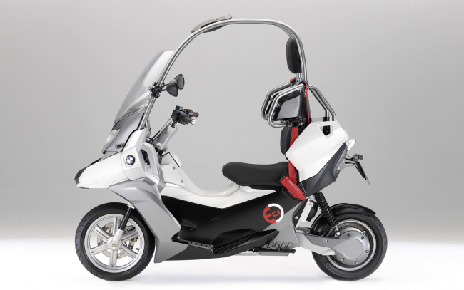 Обои картинки фото мотоциклы, мотороллеры, моторолер