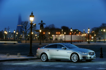 Картинка 2010 jaguar xj автомобили город огни ночь