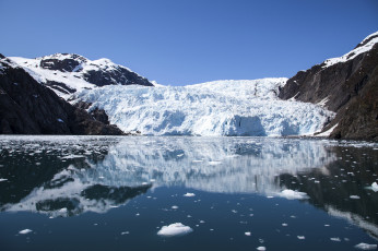 Картинка holgate glacier kenai fjords national park alaska природа айсберги ледники отражение национальный парк кенай-фьордс залив горы ледник лагуна аляска