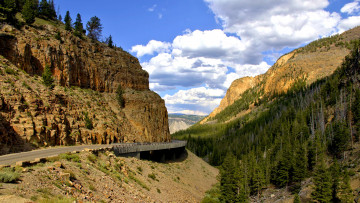 Картинка природа дороги горы лес дорога