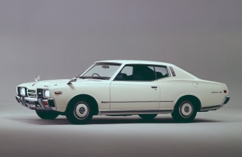 Картинка автомобили nissan datsun