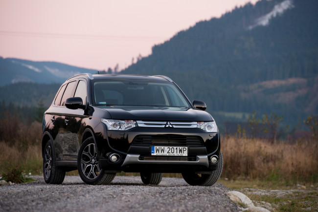 Обои картинки фото автомобили, mitsubishi, outlander, темный, fisсher, 2014г