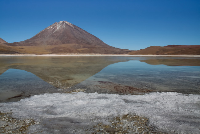 Обои картинки фото природа, реки, озера, небо, igor, galarza, горы, озеро