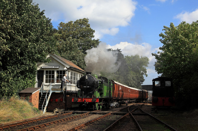 Обои картинки фото техника, паровозы, дорога, железная, паровоз, рельсы