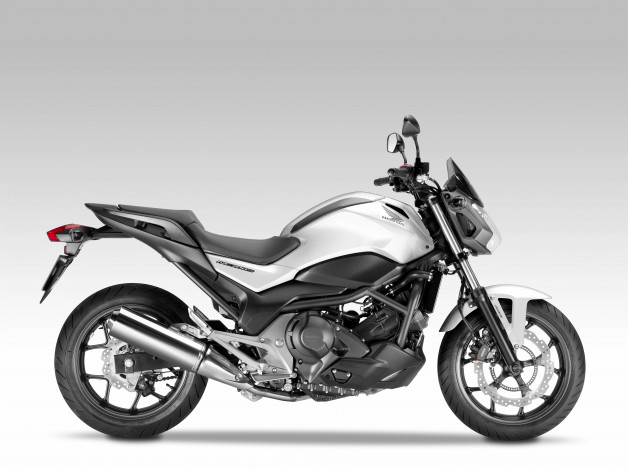 Обои картинки фото мотоциклы, honda