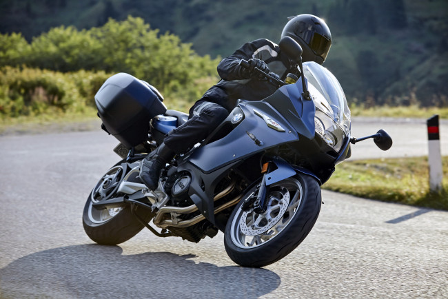 Обои картинки фото мотоциклы, bmw