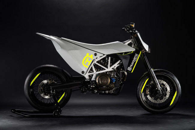 Обои картинки фото мотоциклы, husqvarna