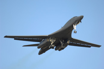 Картинка авиация боевые+самолёты бомбардировщик