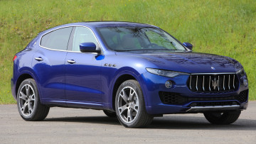 обоя maserati levante 2017, автомобили, maserati, levante, 2017, синий