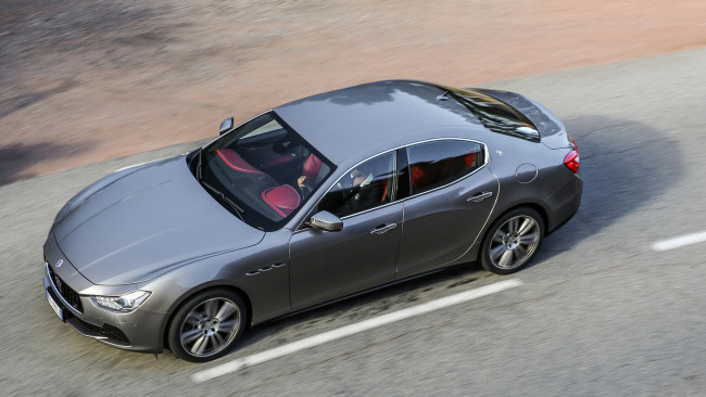 Обои картинки фото maserati ghibli sq4 luxury package 2017, автомобили, maserati, 2017, package, luxury, sq4, ghibli