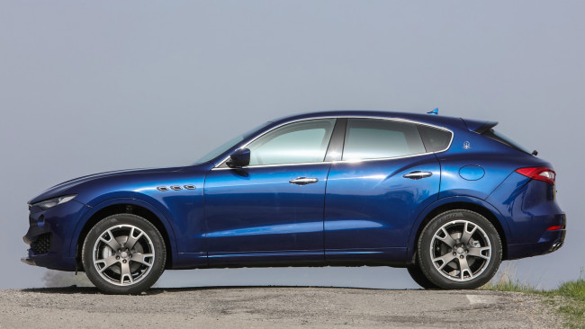 Обои картинки фото maserati levante suv 2017, автомобили, maserati, suv, levante, синий, 2017