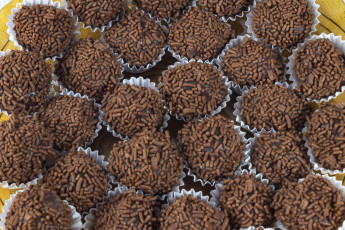 Картинка еда конфеты +шоколад +мармелад +сладости десерт лакомство