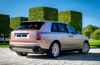 Картинка автомобили rolls-royce