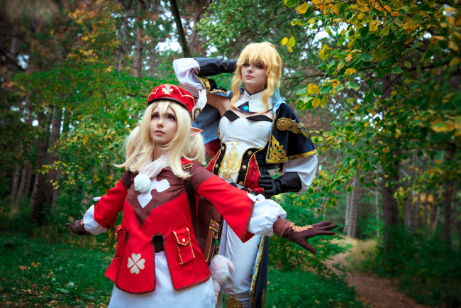 Обои картинки фото девушки, mari aisu, образы, косплей, наряды, костюмы, лес