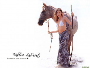 Картинка Valerie+Lasaint девушки