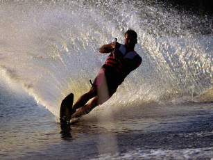 Картинка спорт водный