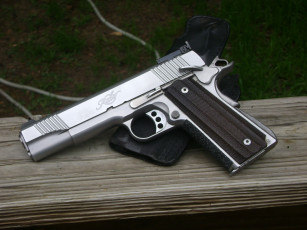 Картинка оружие пистолеты