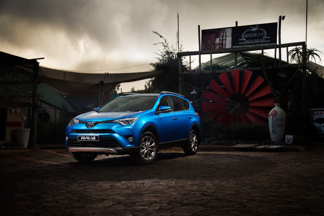 Обои картинки фото автомобили, toyota, 2015г, za-spec, rav4