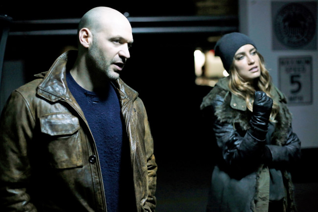 Обои картинки фото кино фильмы, the strain, персонажи, разговор