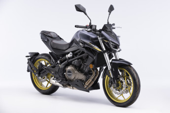 Картинка мотоциклы qj+motor qj motor