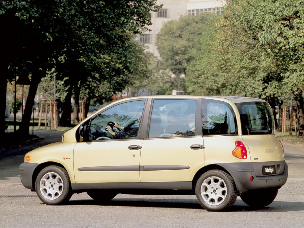 Обои картинки фото fiat, multipla, 2002, автомобили
