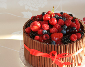 Картинка еда фрукты ягоды шоколад