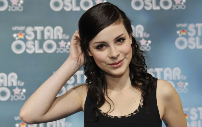 Обои картинки фото музыка, lena, meyer, landrut, улыбка