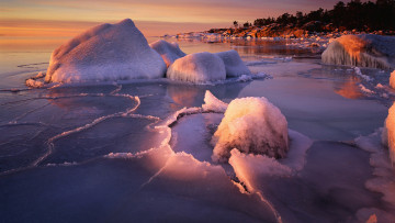 Картинка замерзшее озеро природа реки озера зима лед снег
