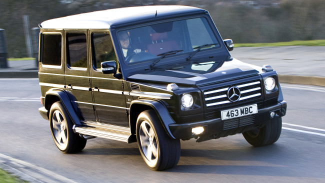 Обои картинки фото mercedes, автомобили, benz, скорость, мощь, внедорожник, автомобиль