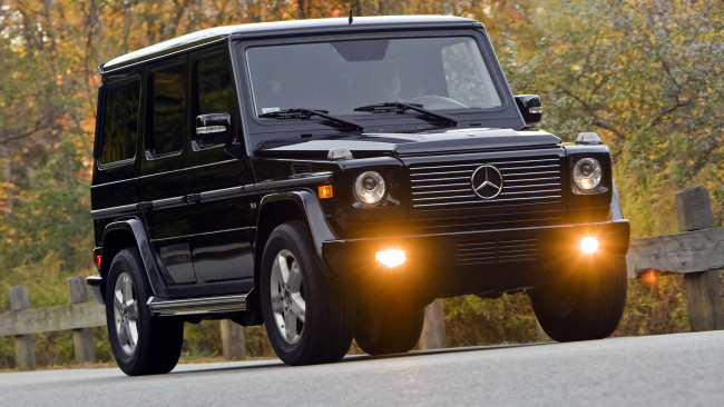 Обои картинки фото mercedes, автомобили, benz, скорость, внедорожник, мощь, автомобиль