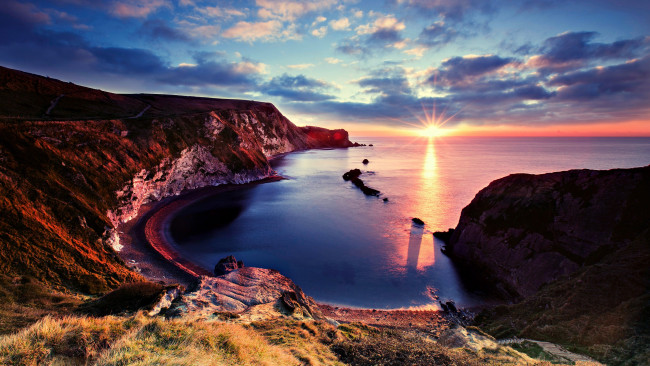 Обои картинки фото природа, восходы, закаты, бухта, тучи, закат, океан, скалы, камни