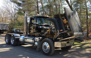 Картинка mack автомобили сша тяжелые грузовики trucks inc