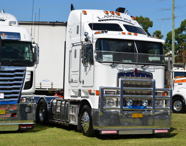 Обои картинки фото kenworth, автомобили, truck, company, грузовые, автобусы, сша