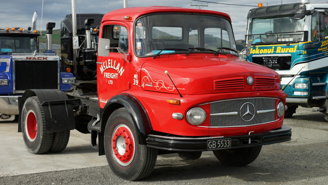 Обои картинки фото mercedes-benz lp1418, автомобили, mercedes trucks, двигатели, автобусы, грузовики, легковые, подразделение, daimler, ag, германия, mercedes-benz