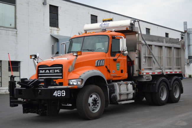 Обои картинки фото mack, автомобили, сша, тяжелые, грузовики, trucks, inc