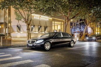 Картинка 2014+mercedes-benz+maybach+s-klasse+w222 автомобили mercedes-benz ночь город металлик черный maybach