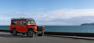 Картинка автомобили land-rover land rover defender 110 adventure 2015г красный