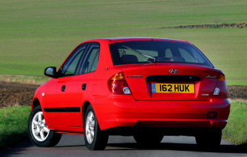 Картинка автомобили hyundai accent 5-door uk-spec красный