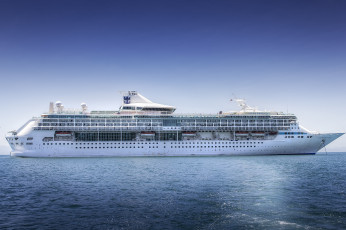 Картинка splendour+of+the+seas корабли лайнеры круизный лайнер