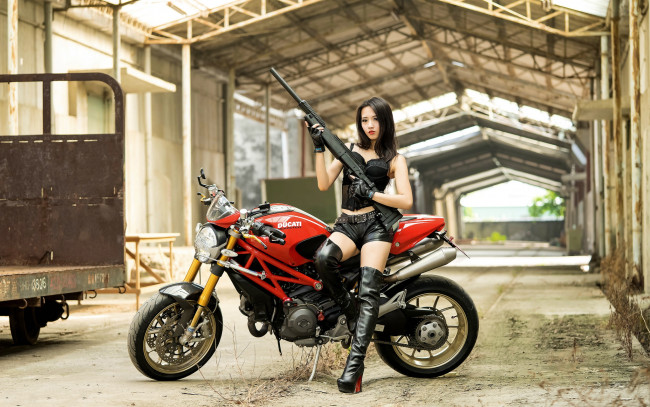 Обои картинки фото мотоциклы, мото с девушкой, девица, байк