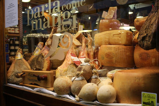 Обои картинки фото еда, разное, прилавок