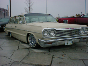 Картинка chevrolet impala wagon lowrider автомобили выставки уличные фото