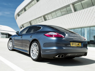 Картинка автомобили porsche turbo panamera синий 2009 970 uk-spec