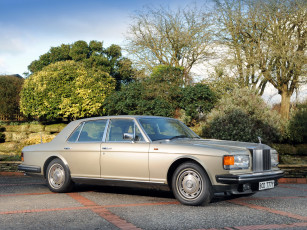 Картинка автомобили rolls-royce silver spirit 1980г