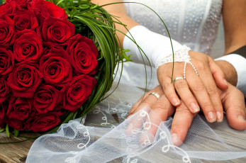 Картинка разное руки букет розы кольца